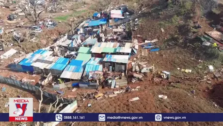 Pháp tổ chức quốc tang tưởng nhớ các nạn nhân bão Chido