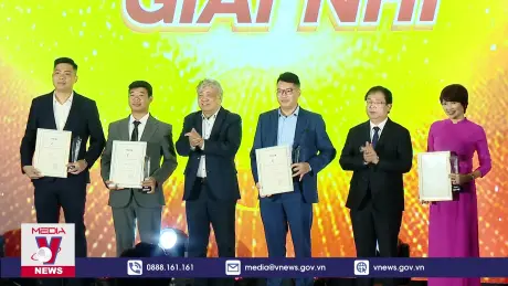 Trao giải ảnh báo chí Khoảnh khắc vàng lần thứ 7