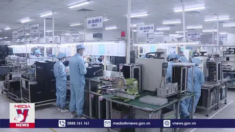 Công nghiệp hỗ trợ điện tử: Làm gì để đẩy mạnh xuất khẩu?