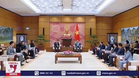 Chủ tịch Quốc hội Trần Thanh Mẫn tiếp Đại sứ Australia