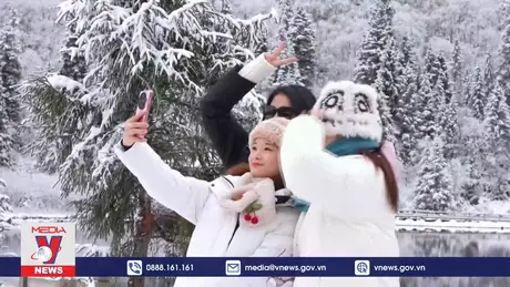 Nở rộ loại hình du lịch băng tuyết ở Trung Quốc