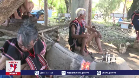 Kon Tum chú trọng bảo tồn và phát triển các nghề truyền thống