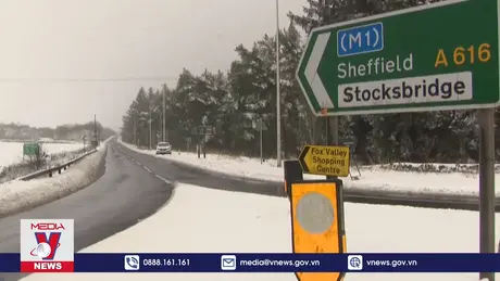 Giao thông ở Anh gián đoạn do thời tiết
