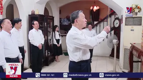 Chúc tết các gia đình nguyên lãnh đạo Đảng, Nhà nước