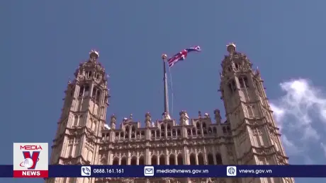 Anh cam kết tăng chi tiêu quốc phòng