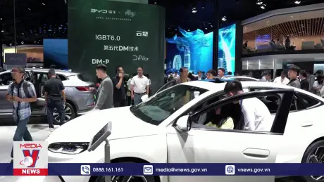 Ngành công nghiệp ô tô Đức tiếp tục suy giảm