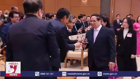 Thủ tướng và Phu nhân chiêu đãi Đoàn Ngoại giao