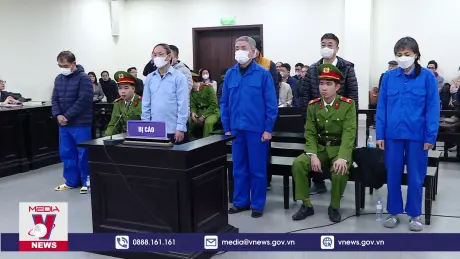 Xét xử cựu Chủ tịch NXB Giáo dục cùng đồng phạm