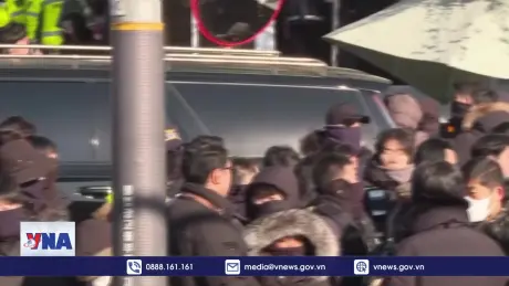 Các đảng phái Hàn Quốc mâu thuẫn về việc bắt giữ Tổng thống