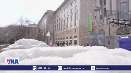 Lễ nhậm chức của ông Trump phải chuyển vào trong nhà