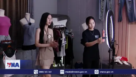 Đề suất kiểm soát người livestream bán hàng