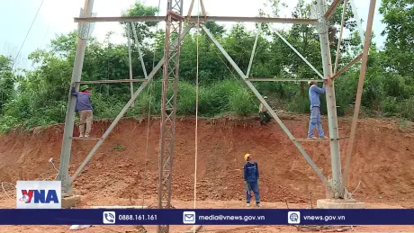 Đóng điện thành công dự án nhập khẩu điện từ Lào
