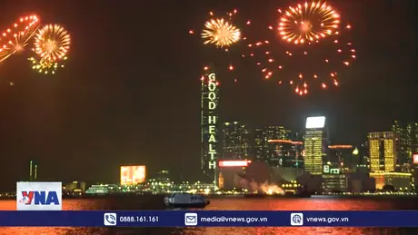 Pháo hoa rực sáng chào đón Tết Nguyên đán tại Hong Kong (Trung Quốc)