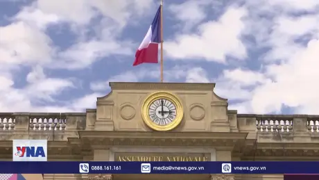 Thủ tướng Pháp sử dụng quyền hạn đặc biệt thông qua ngân sách