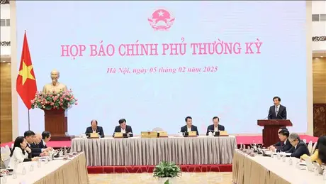 Họp báo Chính phủ: Đủ kinh phí chi trả chế độ cho người nghỉ do sắp xếp, tinh gọn bộ máy