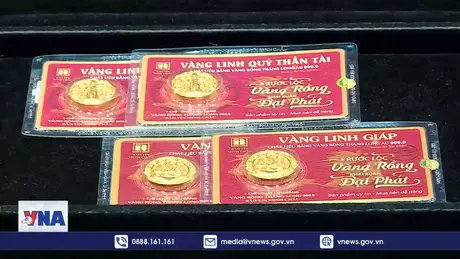 Xếp hàng mua vàng trước ngày Thần tài do lo ngại giá tăng