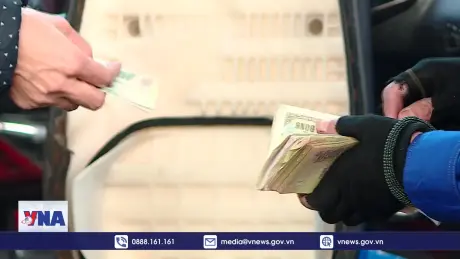 Giá xăng RON 95 giảm