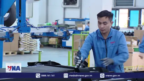 Công đoàn đề xuất tăng lương tối thiểu vùng 2025