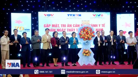 Giao lưu tri ân y, bác sĩ nhân kỷ niệm 70 năm Ngày Thầy thuốc Việt Nam