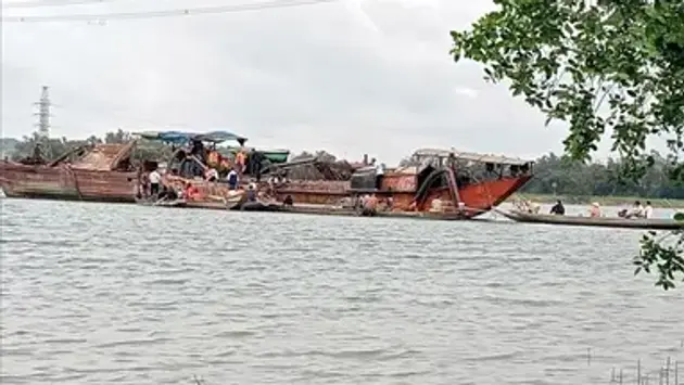 Quảng Bình: Chìm thuyền trên sông Gianh, một người tử vong