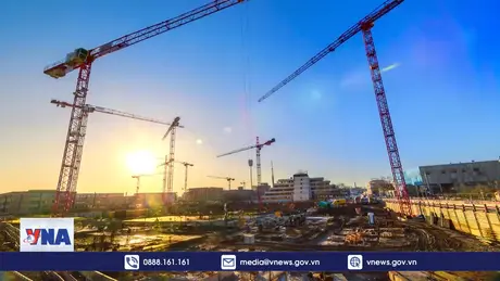 Triển vọng tăng trưởng Việt Nam 2025 - Tham vọng và cơ hội 