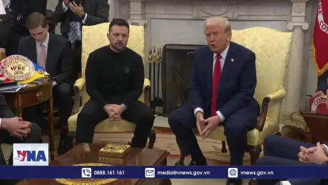 Ván bài lật ngửa