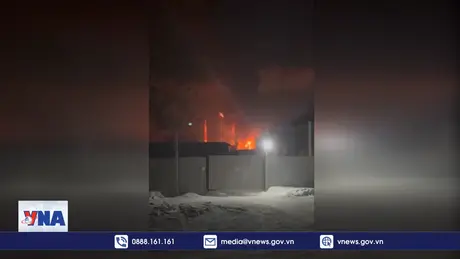 Lửa bùng phát tại nhà máy lọc dầu Ufa, Nga