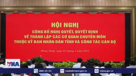 Đồng Tháp công bố nhiều Quyết định về công tác cán bộ