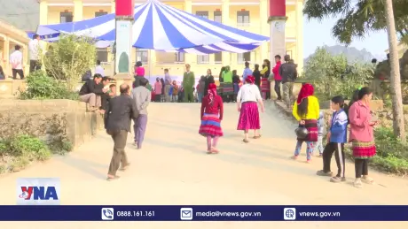 Chăm sóc sức khỏe cho người dân vùng biên giới Hà Giang