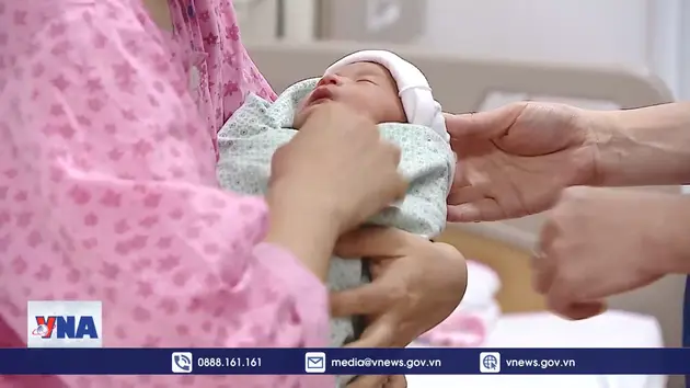 Nếu giữ đà mức sinh thấp dân số Việt Nam bắt đầu tăng trưởng âm