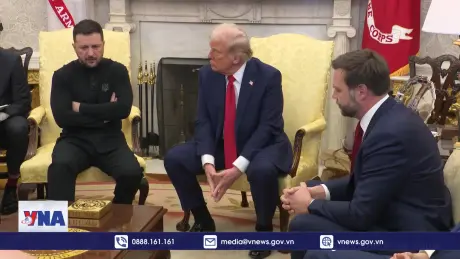 Pháp nỗ lực nối lại liên lạc giữa Mỹ và Ukraine