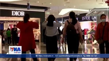 Tấn công mạng nhằm vào Christian Dior