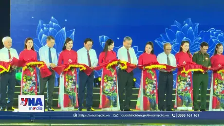 Tổng Bí thư Tô Lâm dự Khai mạc Lễ hội làng Sen