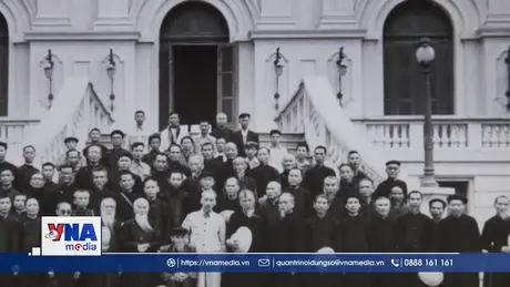 Chủ tịch Hồ Chí Minh vị lãnh tụ vĩ đại của phong trào cách mạng