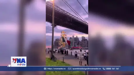 Hai người tử vong trong vụ tàu hải quân Mexico đâm vào cầu Brooklyn