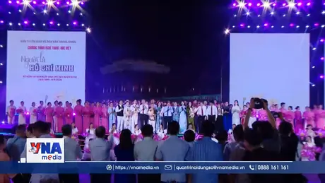 Chương trình nghệ thuật đặc biệt “Người là Hồ Chí Minh”