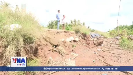 Người dân Cù Lao Dung lo lắng trước tình hình sạt lở