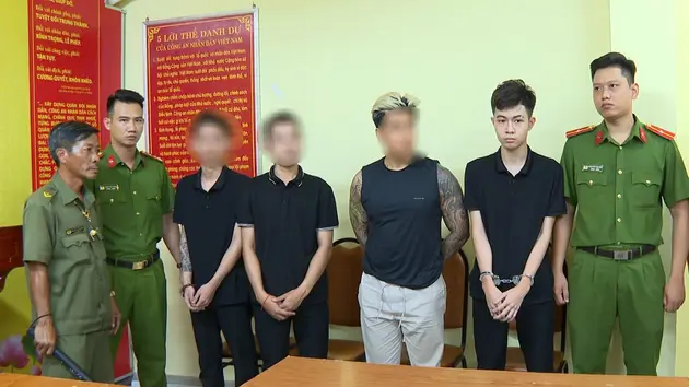 TP Hồ Chí Minh: Bắt giữ đối tượng gây rối trật tự tại phố Bùi Viện