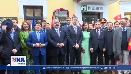  Khánh thành bia lưu niệm Chủ tịch Hồ Chí Minh tại CH Séc