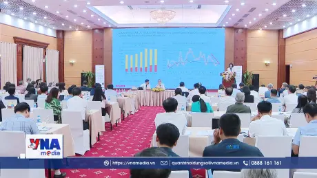 Ngành chăn nuôi gia cầm đối mặt khủng hoảng thừa