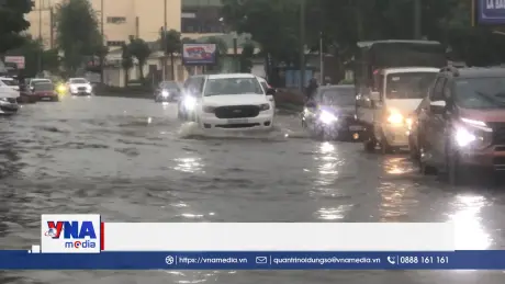 Nhiều tuyến phố của Hải Dương ngập nặng sau mưa 