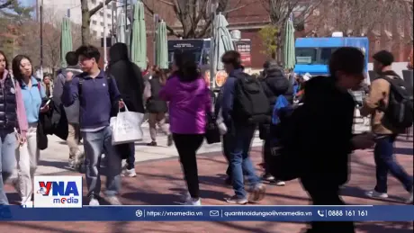 Chính quyền Trump chặn quyền tuyển sinh quốc tế của Harvard