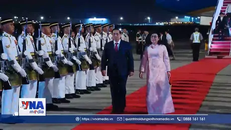 Thủ tướng Phạm Minh Chính bắt đầu thăm Malaysia