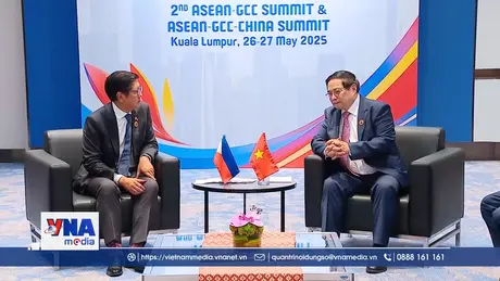 Thủ tướng Phạm Minh Chính gặp Tổng thống Philippines