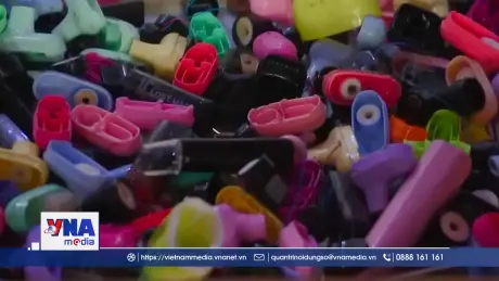 Anh chính thức cấm bán và phân phối thuốc lá điện tử dùng một lần