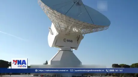 Điệu valse “The Blue Danube” ngân vang giữa các vì sao