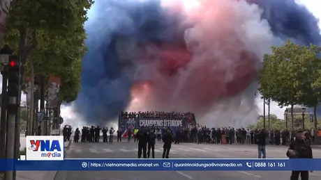 Ăn mừng chiến thắng của PSG hóa bạo lực