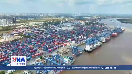 Biểu dương tinh thần “làm ngày, làm đêm, làm thêm ngày nghỉ”