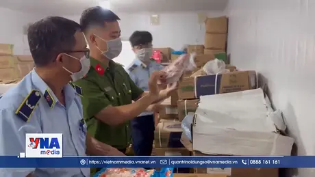 Quảng Bình liên tiếp phát hiện số lượng lớn thực phẩm bẩn
