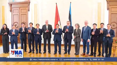 Thủ tướng Phạm Minh Chính hội kiến Chủ tịch QH Estonia